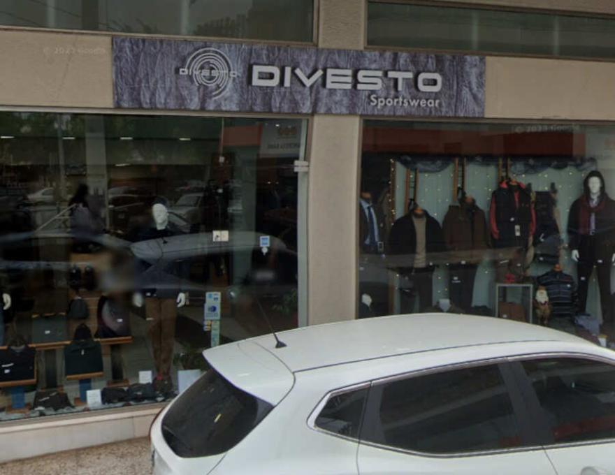 Divesto1